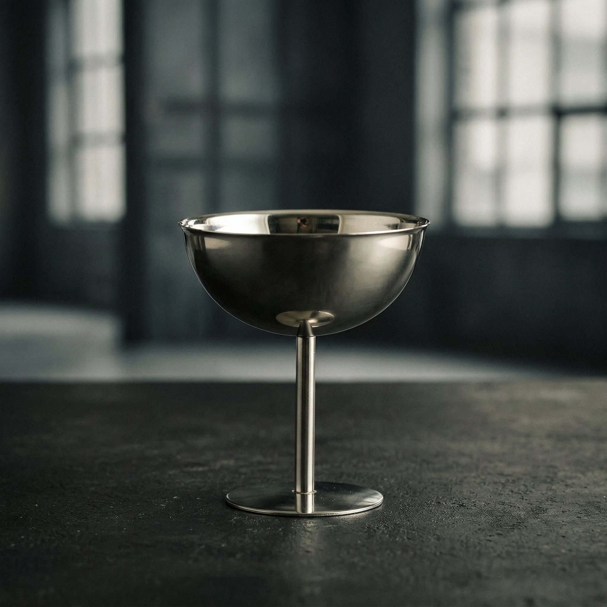 Argon Pedestal Dish