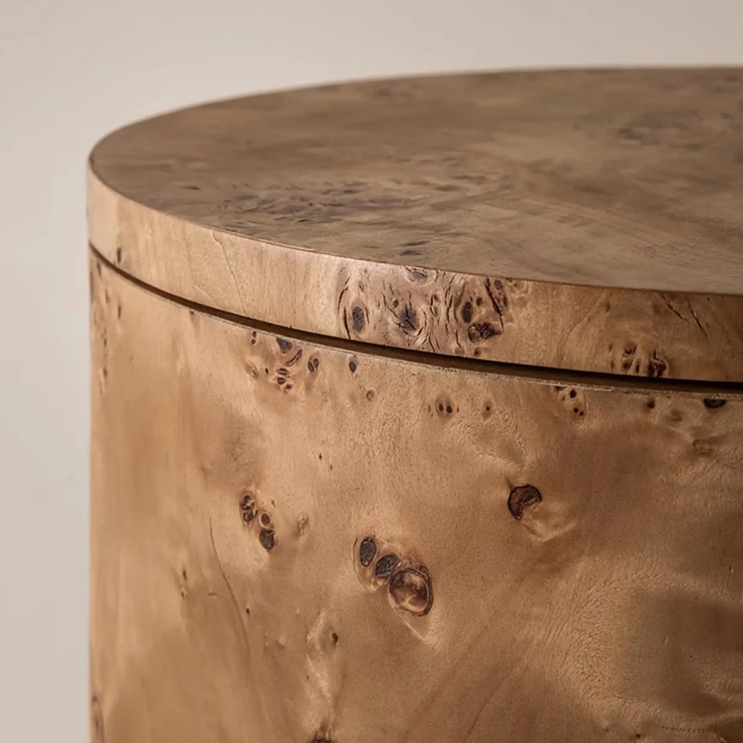 Bora Burl Round Side