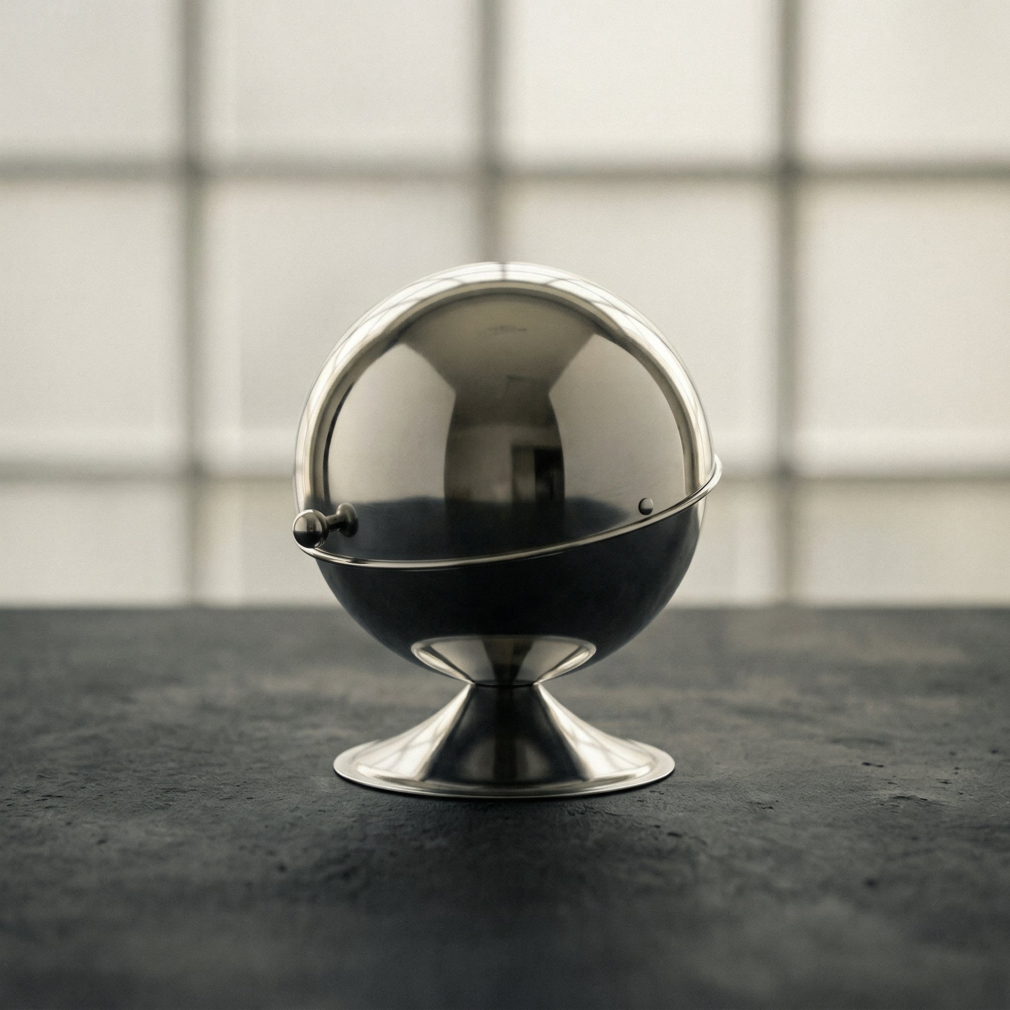 Argon Orb Dish